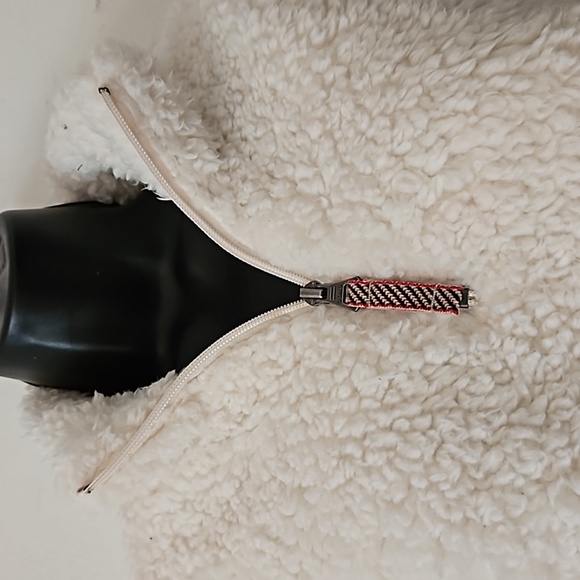 Weatherproof Cream Sherpa Pullover with Pockets - Picture 2 of 7